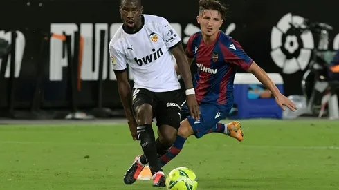 Atletico sign Kondogbia from Valencia