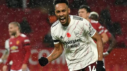 No home comforts for Man Utd in Arsenal defeat, Bale send Spurs second