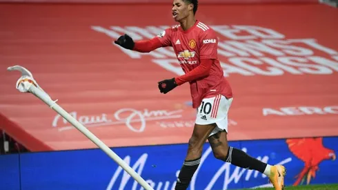 Man Utd move up to second amid Covid concerns for the Premier League