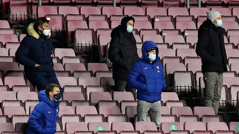 Home draw with Eibar ends Barcelona's gloomy year on drab note