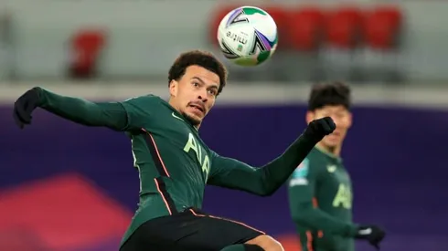 Mourinho slams Alli but Spurs advance to League Cup semis