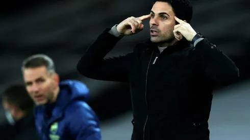 Under pressure Arteta finds succour in Guardiola's defence