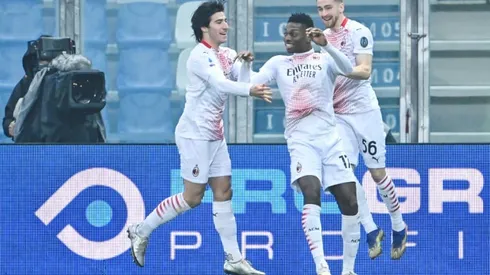 Leao scores fastest-ever Serie A goal to keep AC Milan top