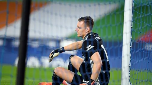 Arsenal 'don't have time' to feel sorry for themselves, says Leno