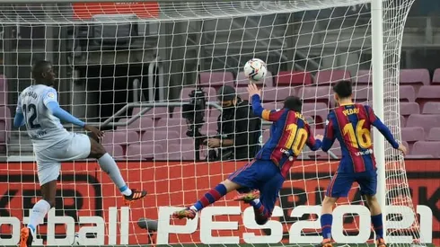 How many goal landmarks left for Lionel Messi?