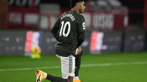 English clubs avoid punishment over booing of players taking a knee