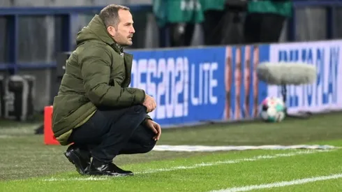 Struggling Schalke sack Baum after 79 days as Stevens returns