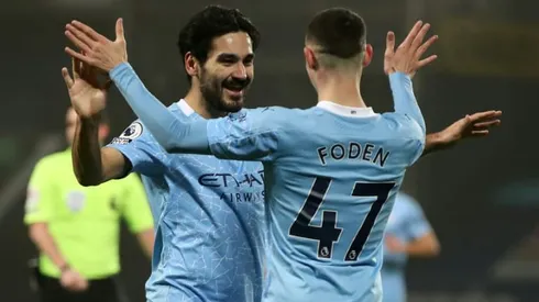 Guardiola says tactical switch powered Man City to top of Premier League