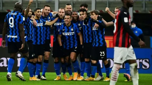 Late Eriksen winner sends Inter into Italian Cup semis as Ibrahimovic sees red