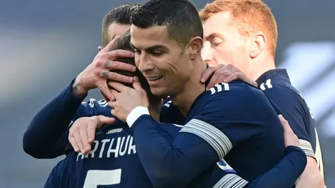 Arthur bags first Juve goal in Bologna win to put pressure on Milan teams