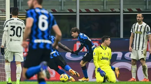 'Perfect' Inter shock Juventus to move level with leaders Milan