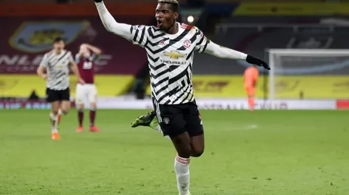 Pogba takes Man Utd top with win at Burnley