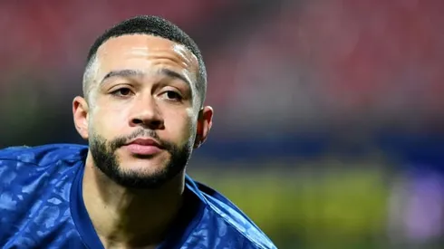 Lyon capitalise on Brest blunders to go top of Ligue 1