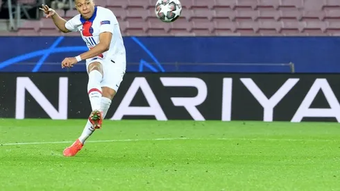 Mbappe hat-trick stuns Barca to put PSG in sight of quarter-finals