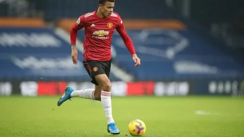 Teenage star Greenwood commits to Manchester United with new deal