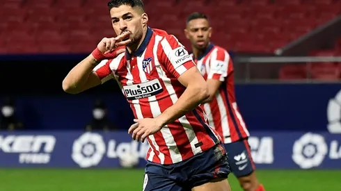 Suarez strikes twice but Atletico stumble against Celta