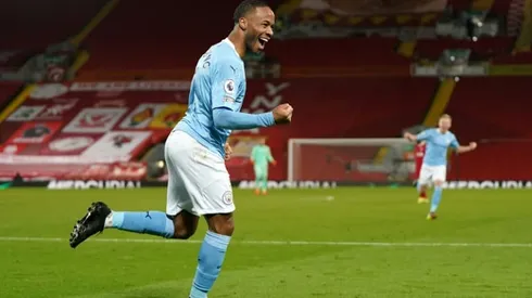 Manchester City thrash Liverpool to close in on Premier League title