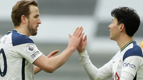 Kane lifts mood for Spurs, Leicester draw blank at Wolves