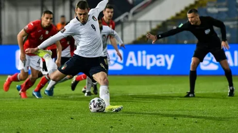 Belotti, Locatelli give Italy 2-0 win in Bulgaria