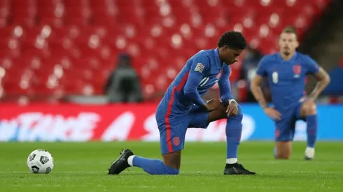 Southgate to let England players decide on taking the knee