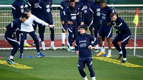 Familiar look to Deschamps' France for start of World Cup defence