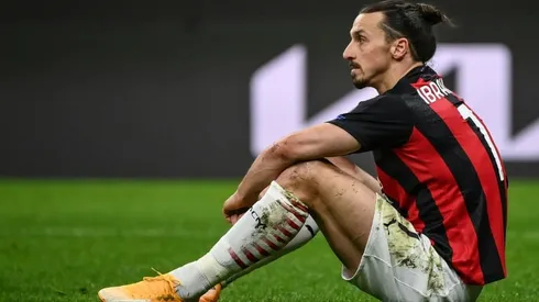 Ibrahimovic's Milan turn to Serie A title chase after Europa exit