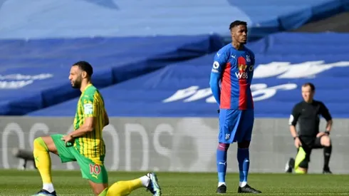 Palace's Zaha becomes first Premier League player not to take the knee