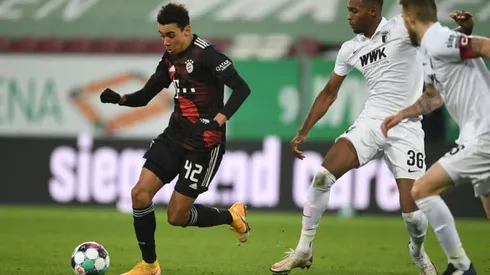 No licence, no car - mum drives Bayern starlet Musiala to training