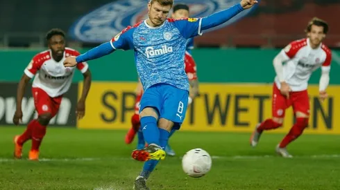 Giantkillers Holstein Kiel reach German Cup semi-finals for first time