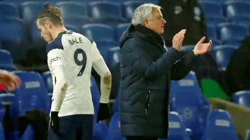 Mourinho says Real questions needed over Bale bid to find Spurs form