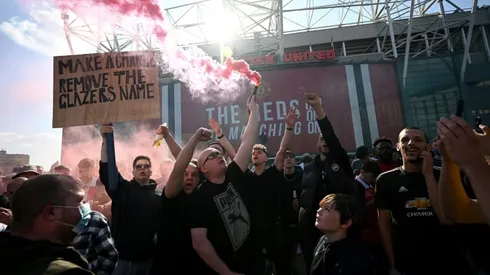 Man Utd fans stage protest as ESL backlash rumbles on