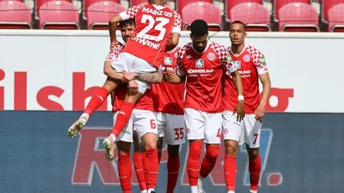 Bayern miss chance to secure title after loss at Mainz