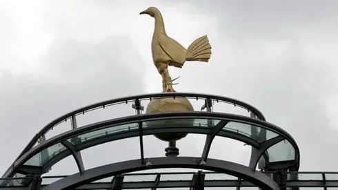 Spurs 'gloss over' incident after online mockery from paint supplier
