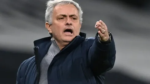 Tottenham cut cord with miserable Mourinho spell
