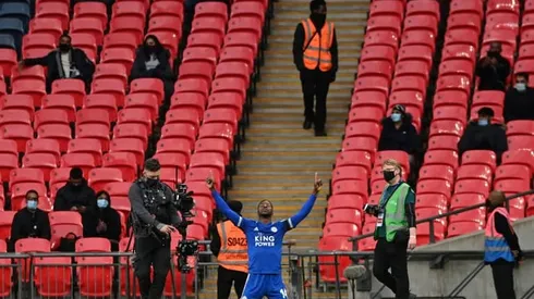 Iheanacho fires Leicester into FA Cup final on fans' return