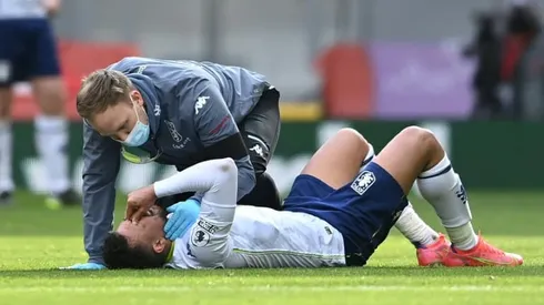 Villa's Trezeguet set for knee surgery