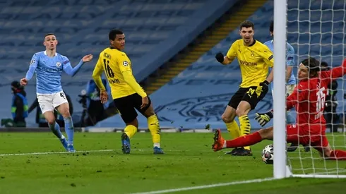 Foden hands Man City late advantage against Dortmund