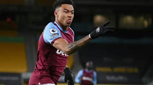 Lingard lifts West Ham into fourth, Everton held by Palace