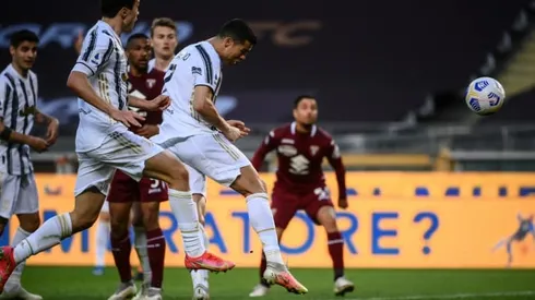 Ronaldo rescues Turin derby draw, Milan held by 10-man Samp