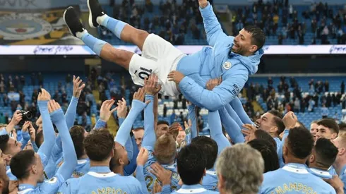 Troubled Barca secure City legend Aguero