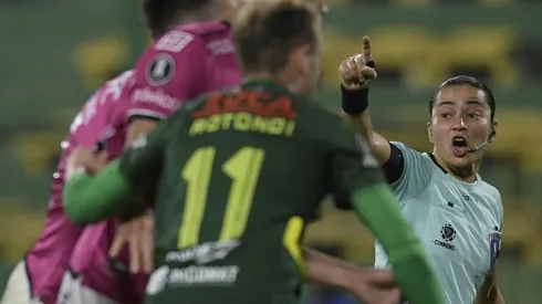 First woman referee at Copa Libertadores