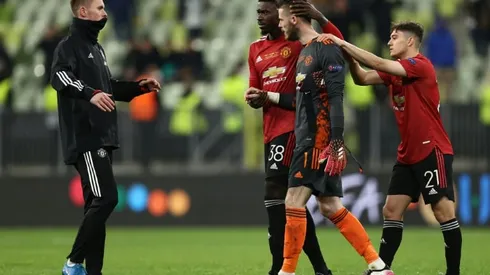 Villarreal edge Man Utd in epic shootout to win Europa League