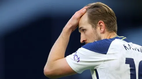 Kane hints at Man City move, praising 'striker's dream' De Bruyne