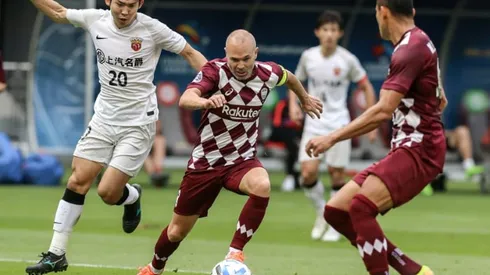 Iniesta has 'big goals' after extending career with Kobe