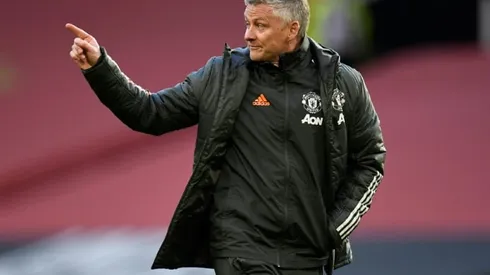 Solskjaer calls on Man Utd to strengthen after Leicester loss crowns Man City champions