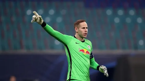 Goalkeeper Gulacsi extends Leipzig deal until 2025