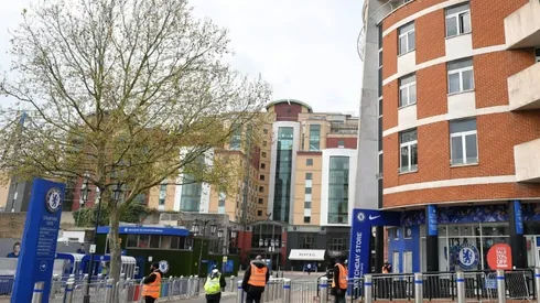 Chelsea to allow fans into board meetings after Super League row