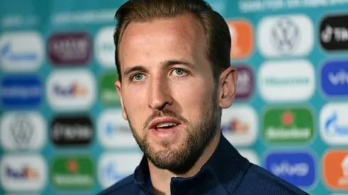England captain Kane to wear rainbow armband against Germany