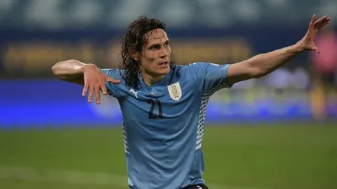 Cavani helps Uruguay into Copa quarters, Bolivia on brink