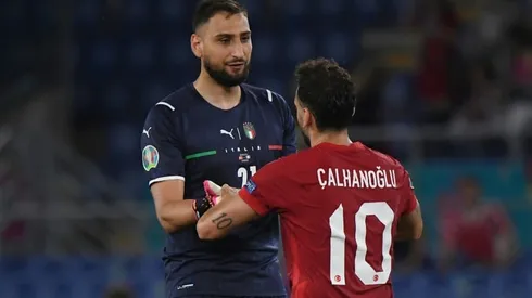 Turkey's Calhanoglu switching from AC Milan to Inter